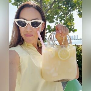 Glass Purse Vase for Flowers, Clear Bag Vases with Handle, Unique Drink Glass